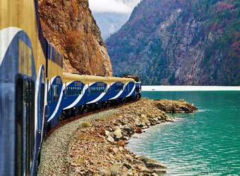 ROCKY MOUNTAINEER – Canadian rail journeys