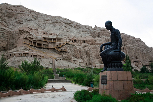 Silk Road Tours - Uighur Tours